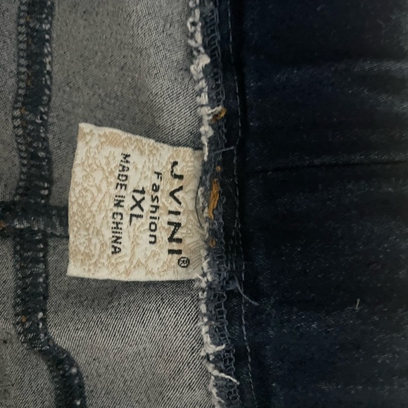 Funky jeans with colorful cuffs - Picture 3 of 3